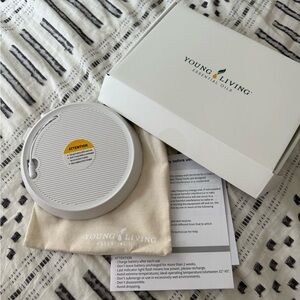 Young Living Chargeable Diffuser Base